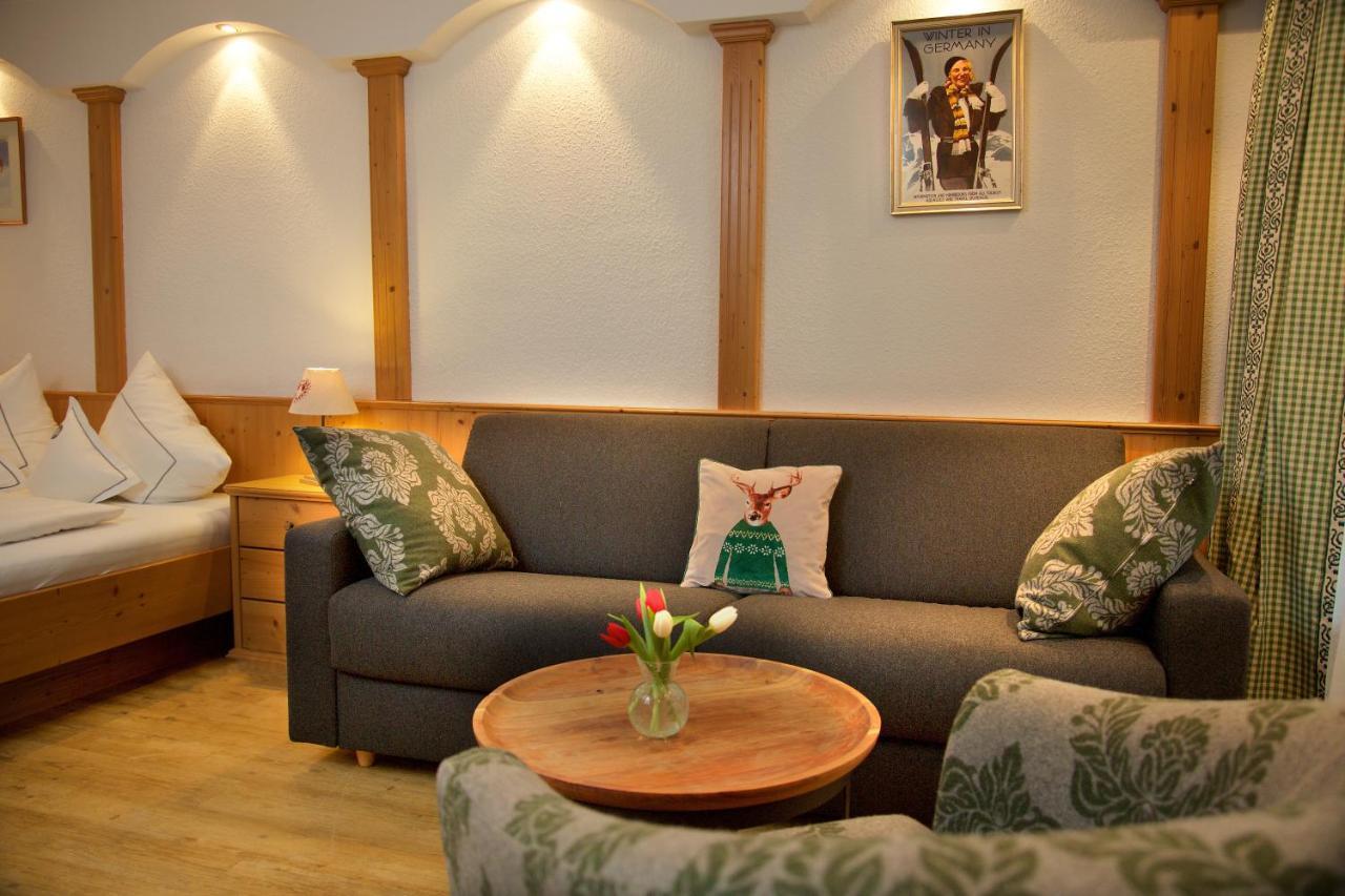אוברסטדורף Hotel Menning ***S מראה חיצוני תמונה
