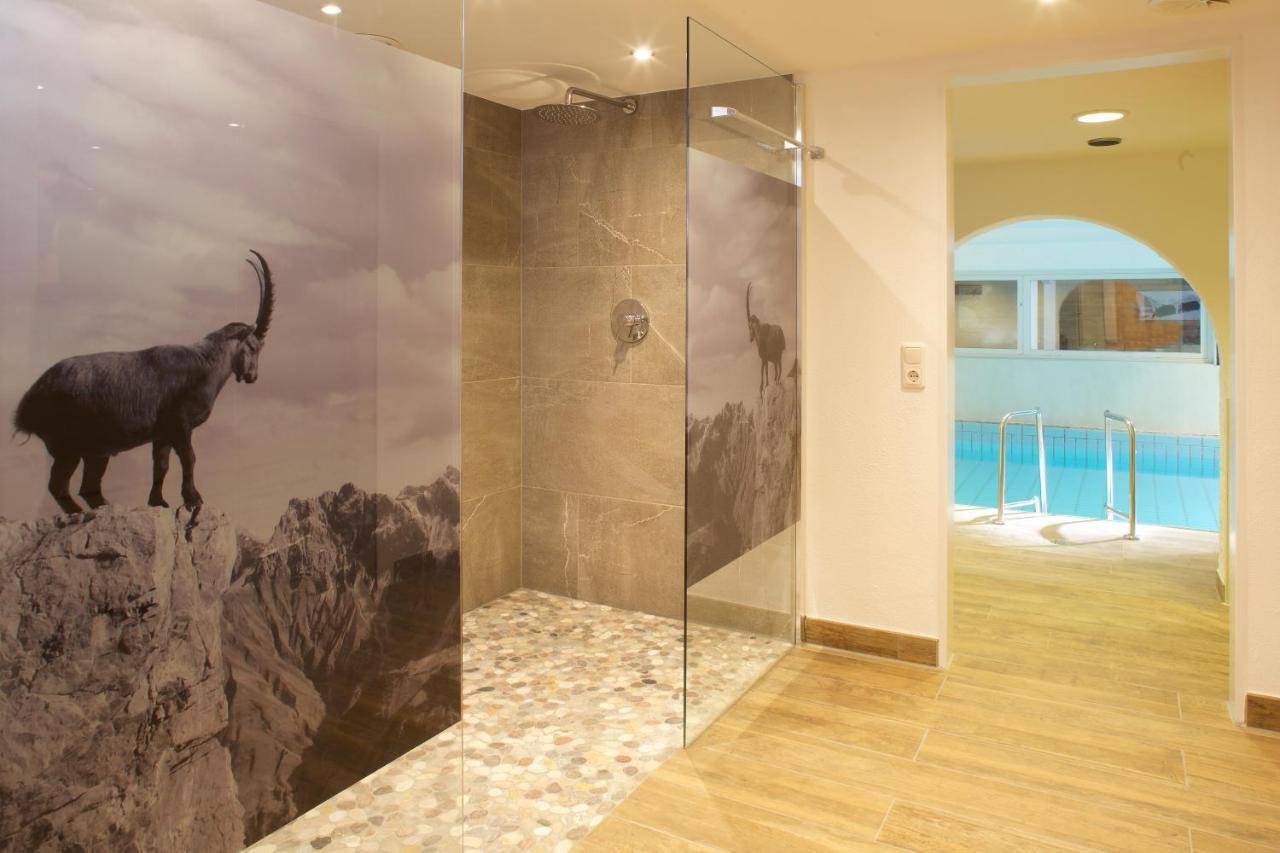 אוברסטדורף Hotel Menning ***S מראה חיצוני תמונה